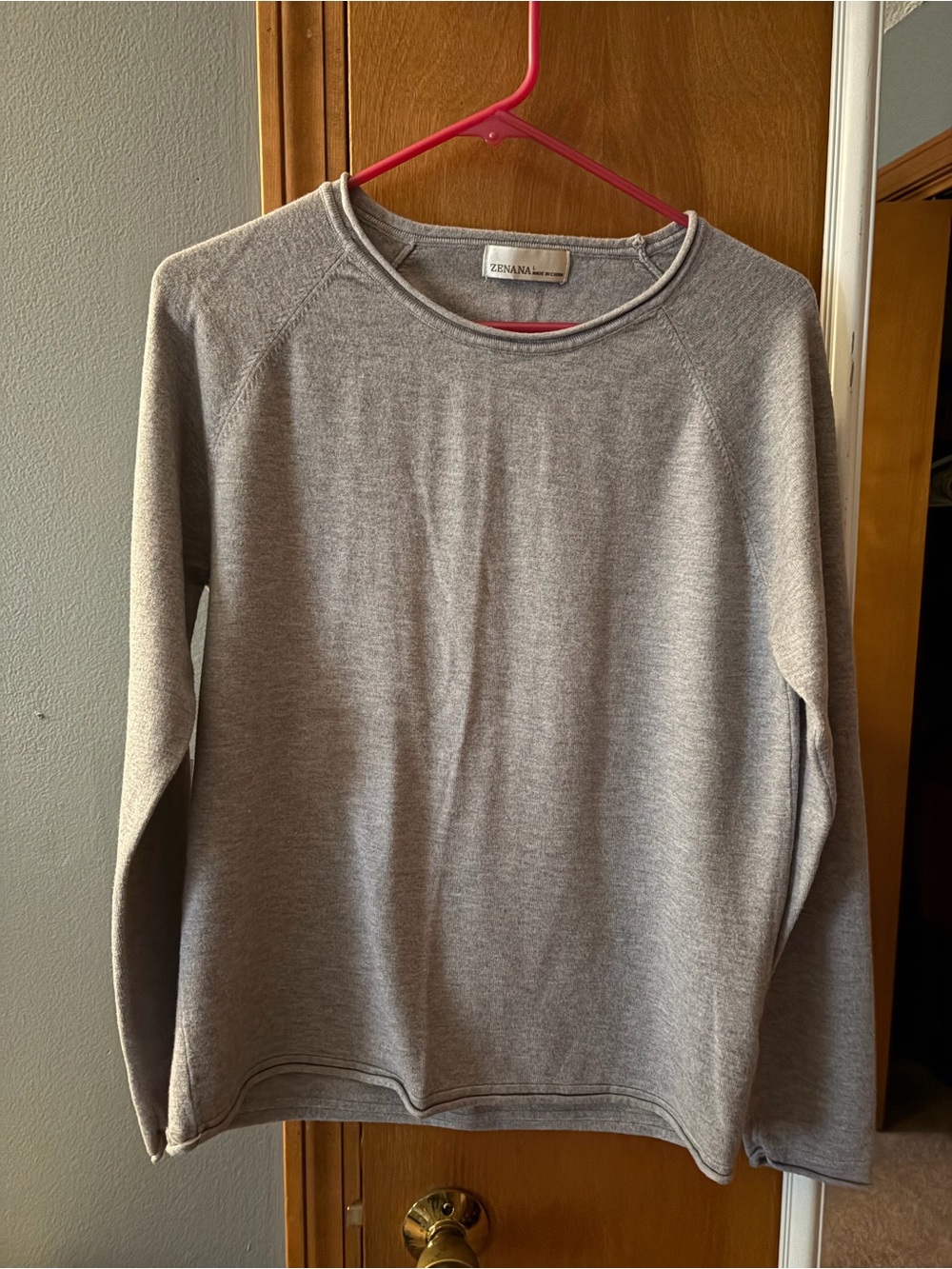 Zenana Outfitters Gray Crewneck Sweater